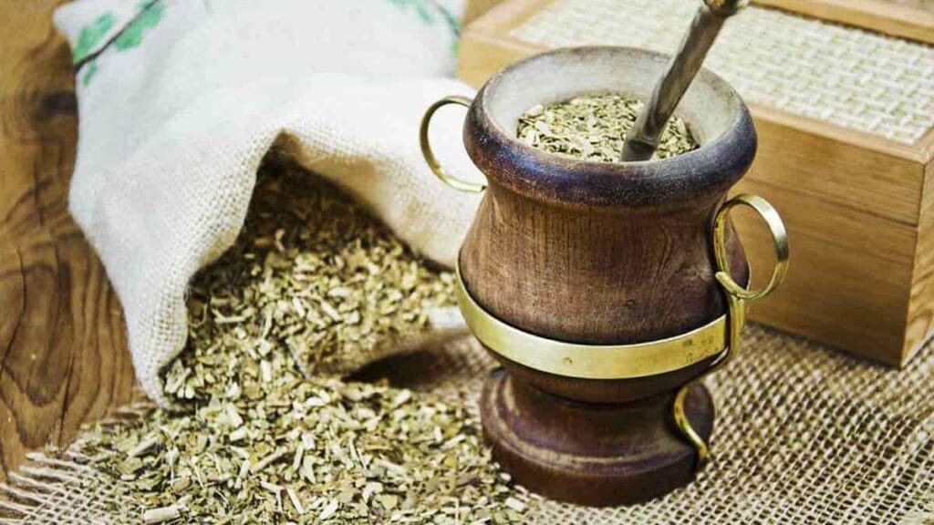 Mate Çayı Nasıl Demlenir